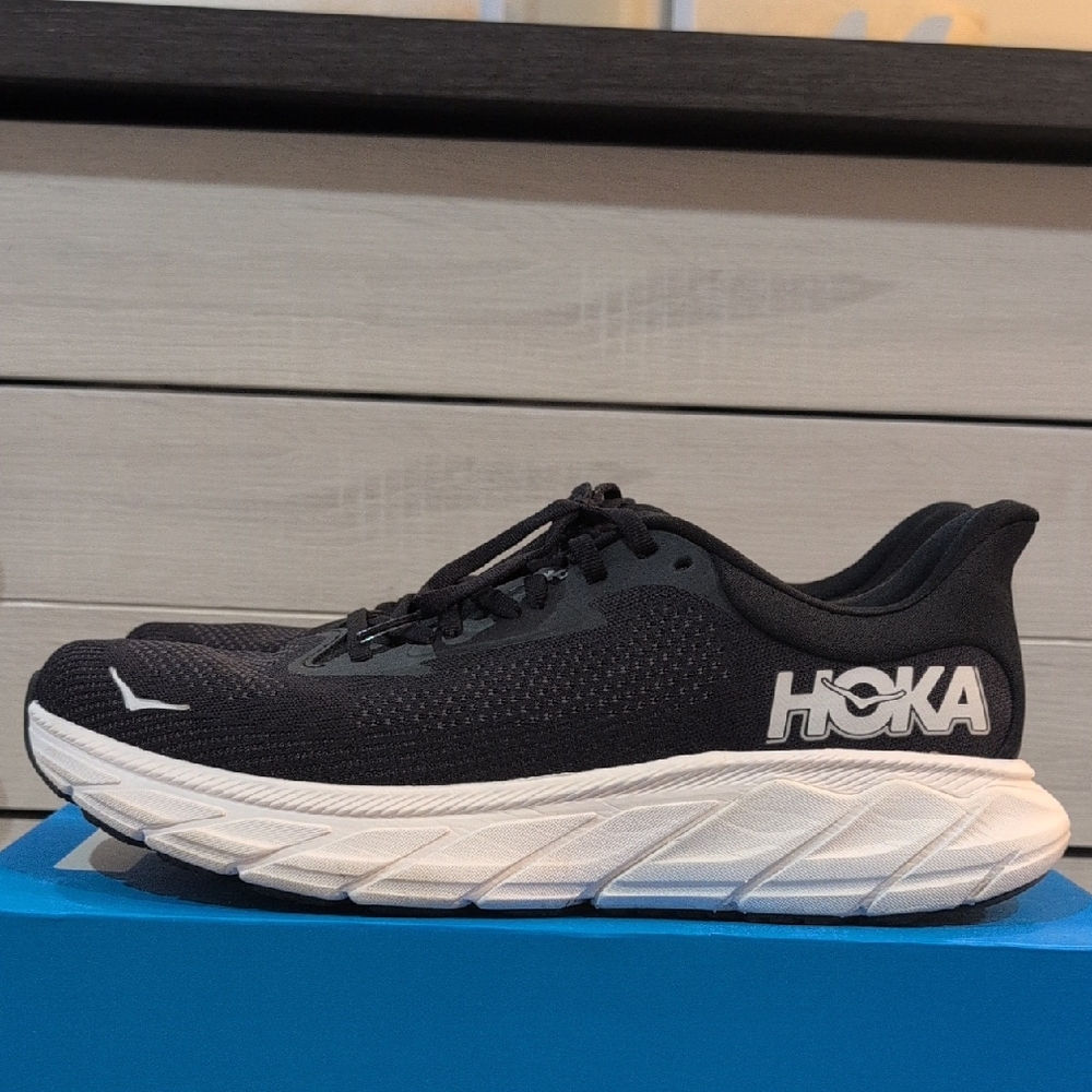 Hoka Men's Black and White Athletic Shoes